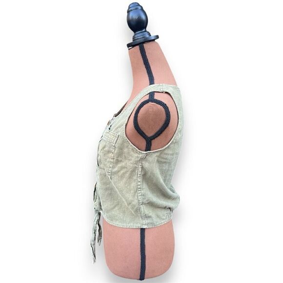 Vanilla Star, Sleeveless Button up Front Tie Acid Wash Crop top Juniors’ Medium - Picture 5 of 9